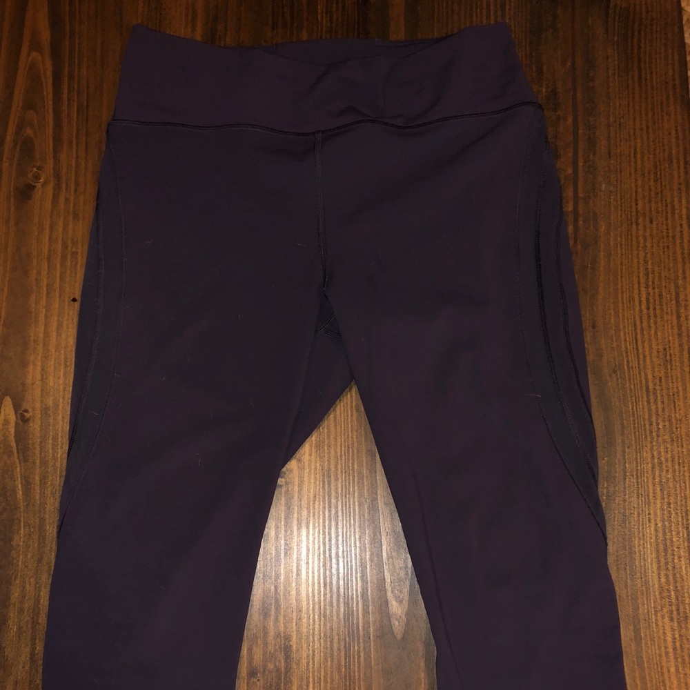 Knee length lululemon Leggings